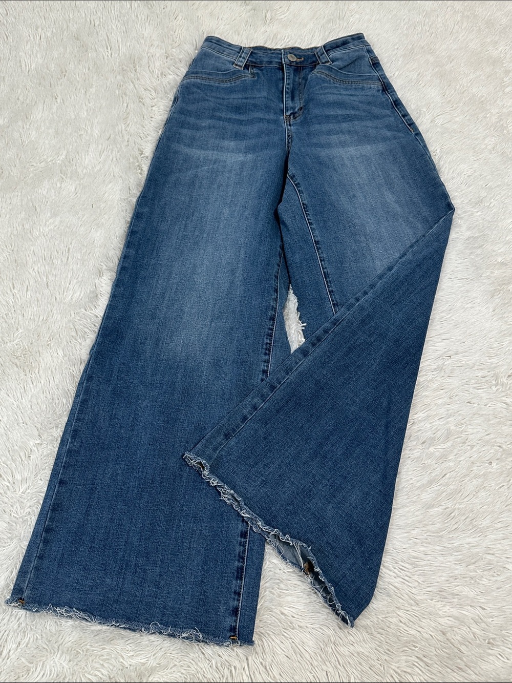 🌴 Amazon Wide Leg Jeans